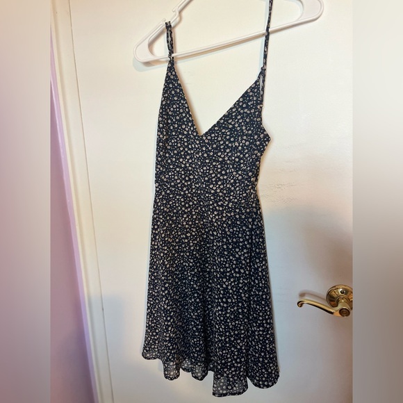 LOVELY DAY BLACK FLORAL MINI DRESS WITH BACK TIE - Picture 2 of 4